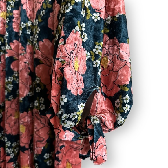 Zara Trafaluc Balloon Sleeve Floral Velvet Midi Dress Size S - Picture 6 of 8